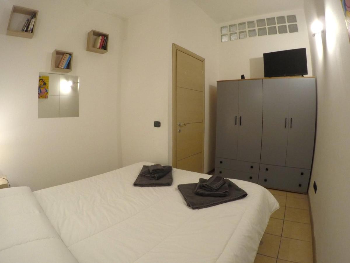 Mimmo'S House Apartment คาตาเนีย ภายนอก รูปภาพ