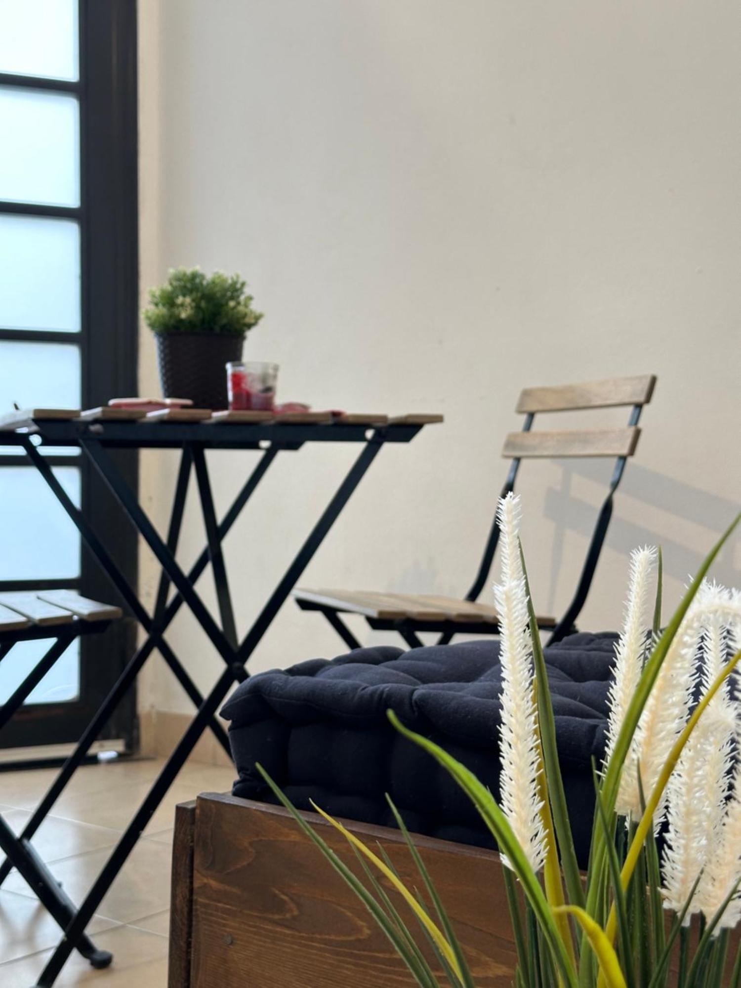 Mimmo'S House Apartment คาตาเนีย ภายนอก รูปภาพ